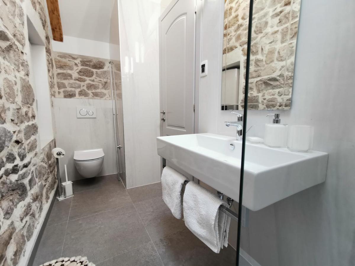 Fjaka Boutique Apartments Spalato Esterno foto