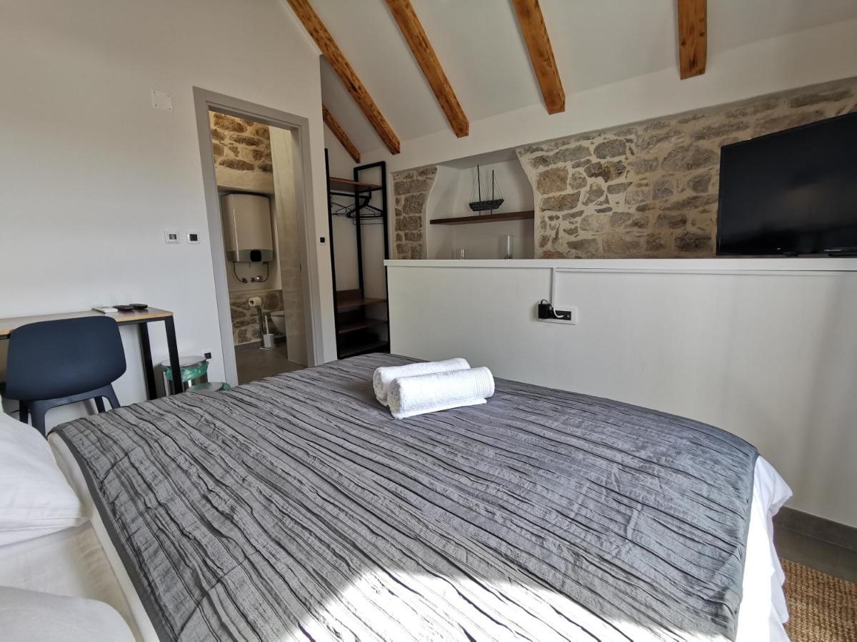Fjaka Boutique Apartments Spalato Esterno foto